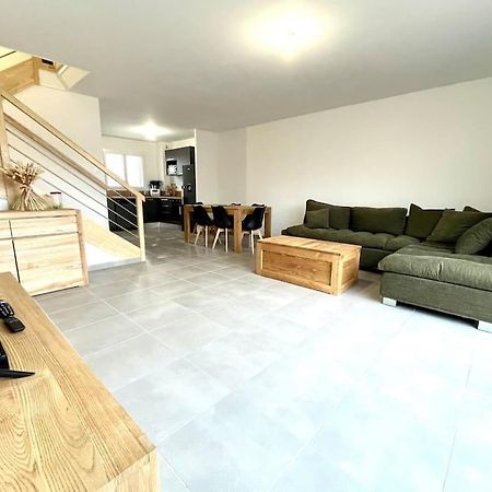 Villa 8 Personnes Bord De Mer Climatisee Saintes-Maries-de-la-Mer Exterior photo